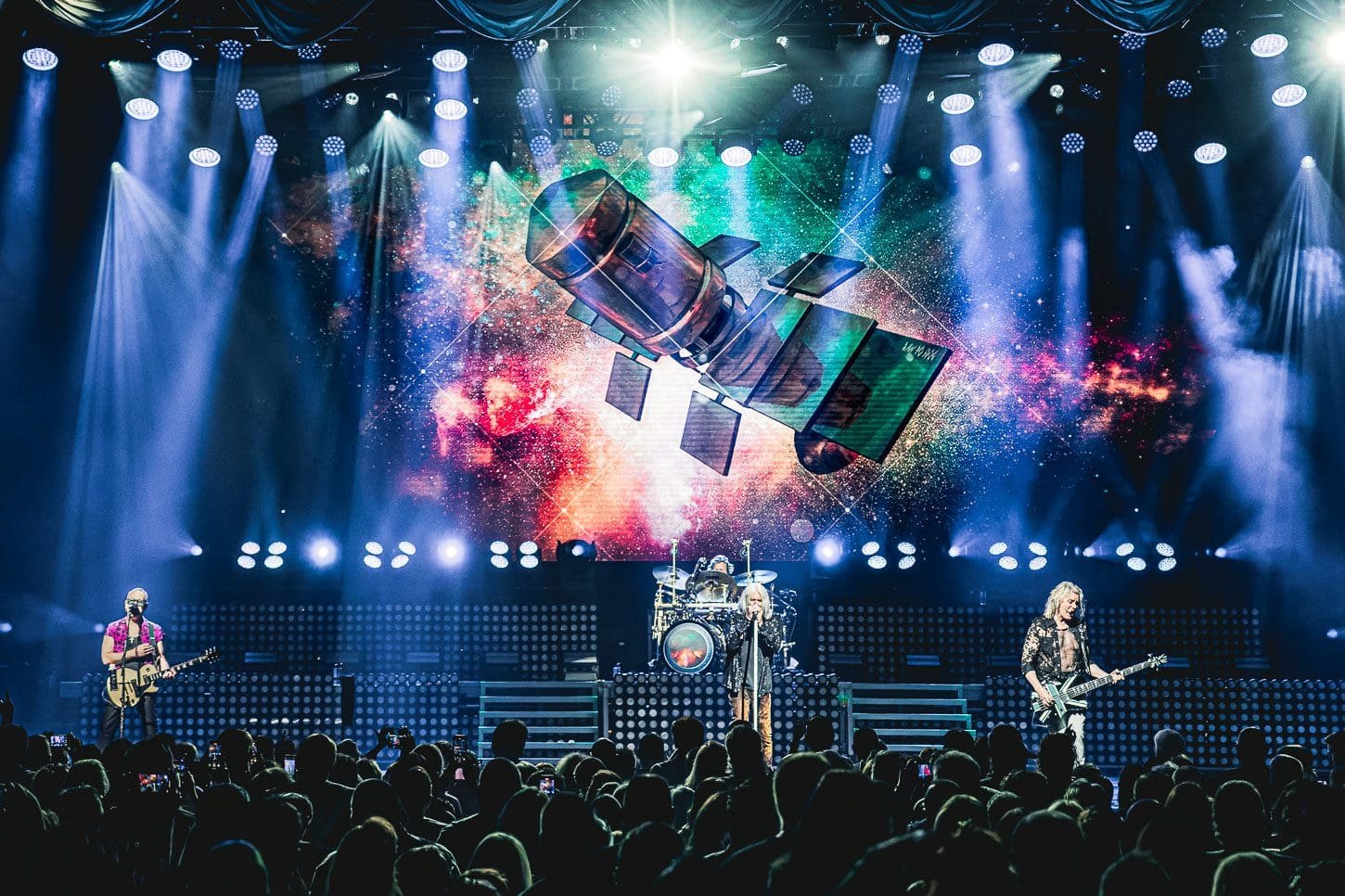 Def Leppard with Extreme