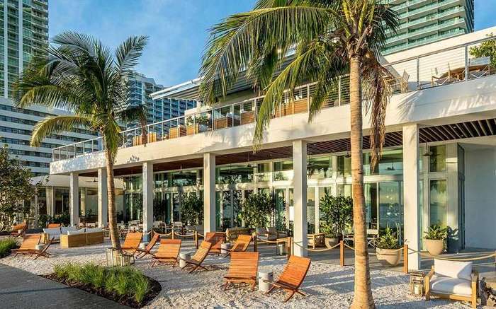 12 Most Romantic Waterfront Restaurants in Miami
